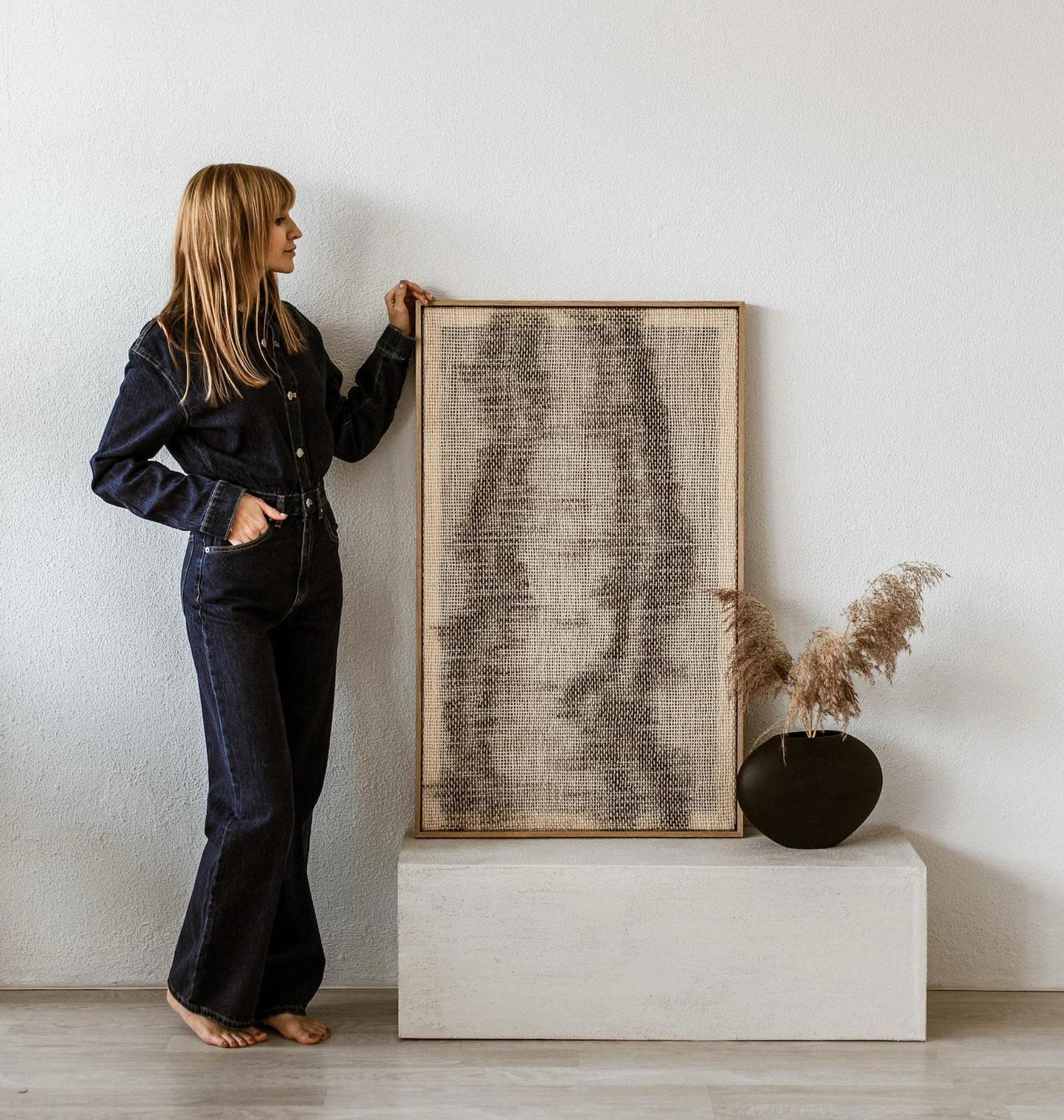 Flus - Handwoven Minimalist Tapestry