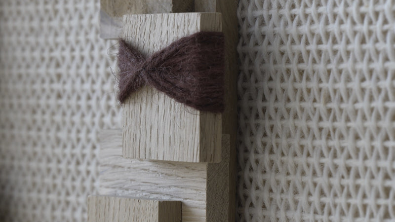 Grainline - Rhythmic Oak Tapestry