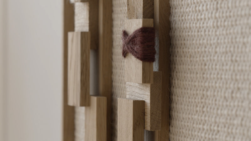 Grainline - Rhythmic Oak Tapestry