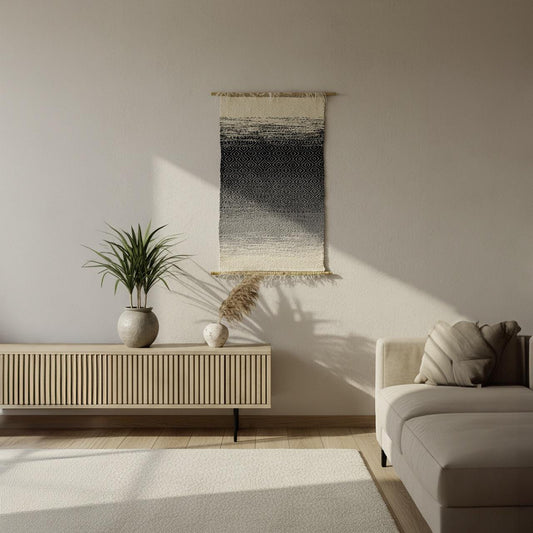 BLUO – A Calm Horizon Woven in Wool